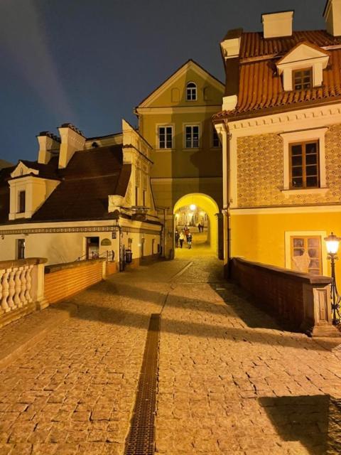 Apartament Z Widokiem Na Zamek - Apartment With A View Of The Castle Lublin Exterior foto